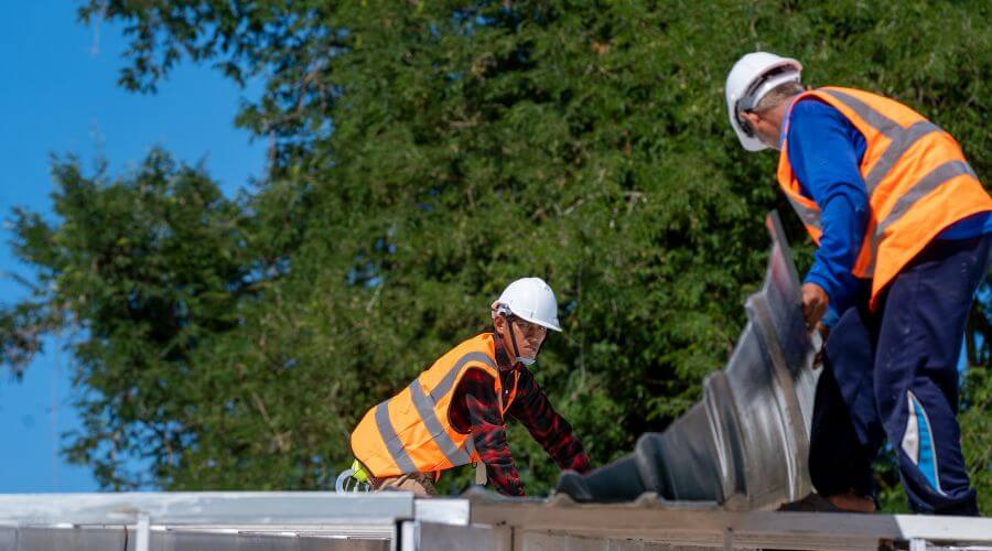 Expert Emergency Roof Repairs services in Filer City, MI